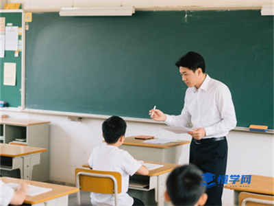 考教师资格证需要报班培训吗？深度分析与建议